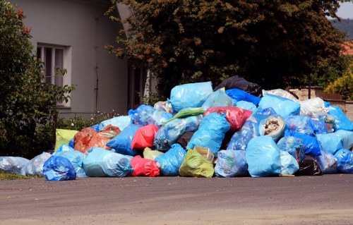 Safe and efficient builders waste management in Hampstead